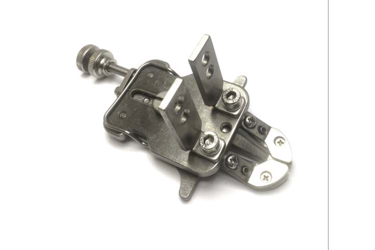 JUKİ 1903 DÜĞME ÇENESİ