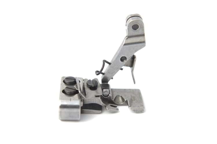 JUKİ 4 İPLİK BÜZGÜ AYAK